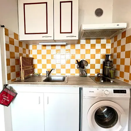 T2 Avec Garage Proche A Sete, Animaux Acceptes - Fr-1-338-437 Daire