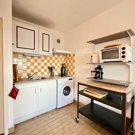 Apartament T2 Avec Garage Proche A Sete, Animaux Acceptes - Fr-1-338-437 *